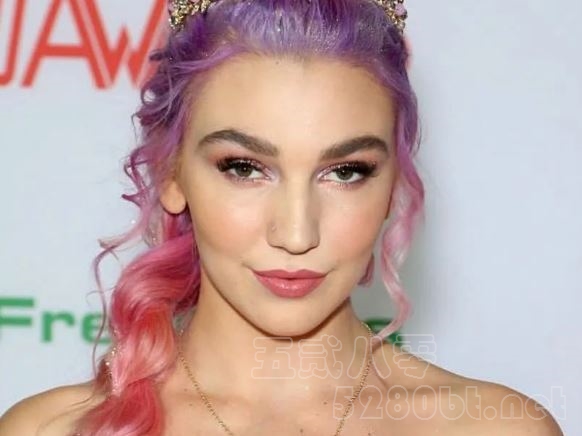 kendra sunderland(肯德拉·桑德兰)是谁 kendra sunderland个人资料推荐预览图